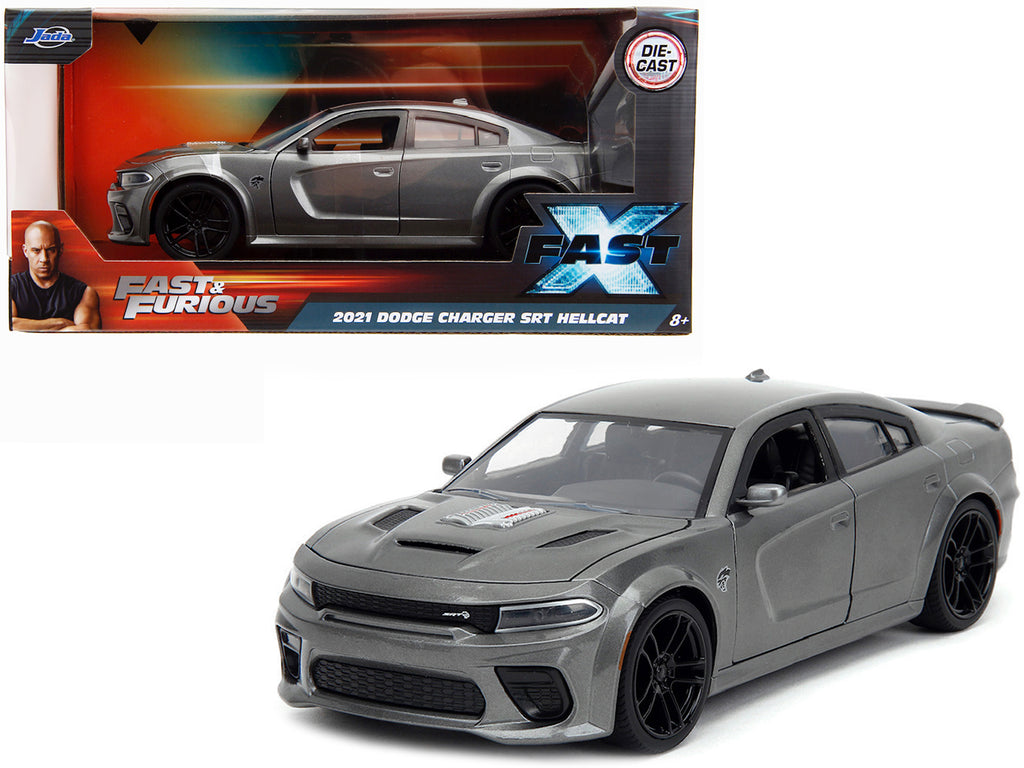 2015 Dodge Challenger SRT Hellcat Pink and Blue Pink Slips Series 1/24  Diecast Model Car by Jada